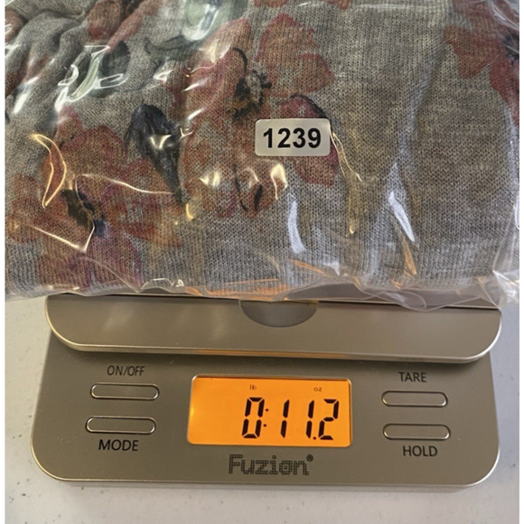 Torrid Heather Gray Pink Floral Cardigan Sweater Size 4 Open Front Knit Floral - Picture 11 of 11